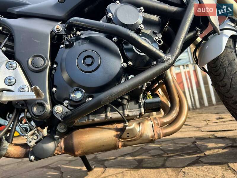 Мотоцикл Без обтекателей (Naked bike) Suzuki GSR 750 2012 в Харькове фото 23 Мотоцикл Без обтекателей (Naked bike) Suzuki GSR 750 2012 в Харькове