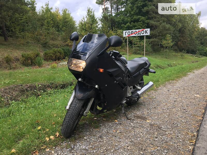 Мотоцикл Спорт-туризм Suzuki GSX 1100F 1989 в Городке