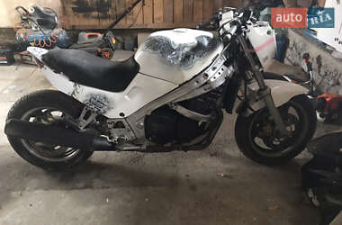 Мотоцикл Спорт-туризм Suzuki GSX 1100F 1997 в 