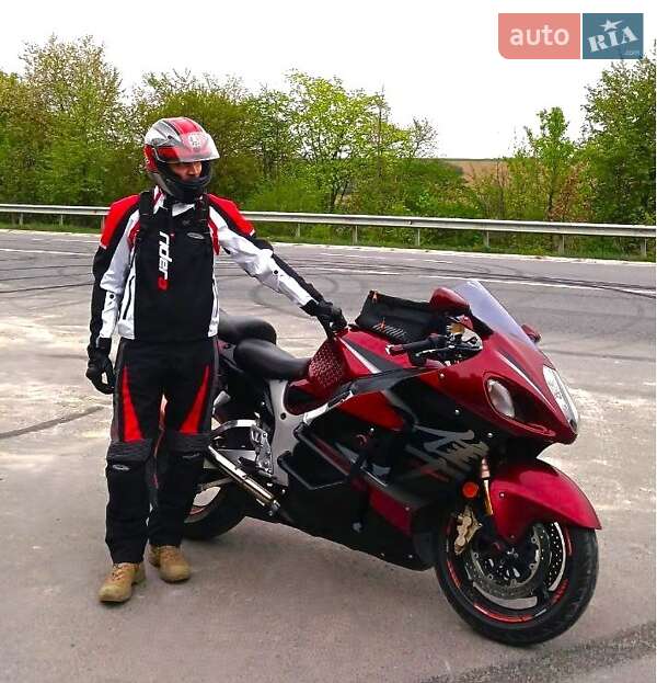 Спортбайк Suzuki GSX 1300R Hayabusa 2006 в Чорткове