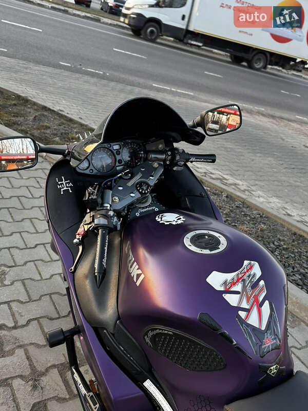 Спортбайк Suzuki GSX 1300R Hayabusa 2002 в Луцьку