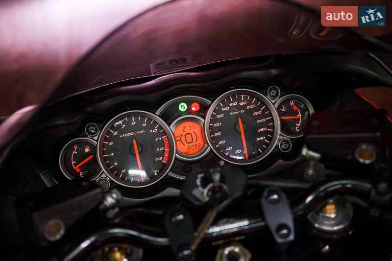 Спортбайк Suzuki GSX 1300R Hayabusa 2008 в Дніпрі