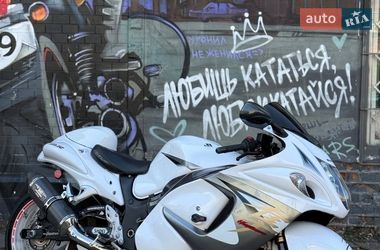 Спортбайк Suzuki GSX 1300R Hayabusa 2013 в Киеве