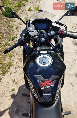 Спортбайк Suzuki GSX 250R 2023 в 