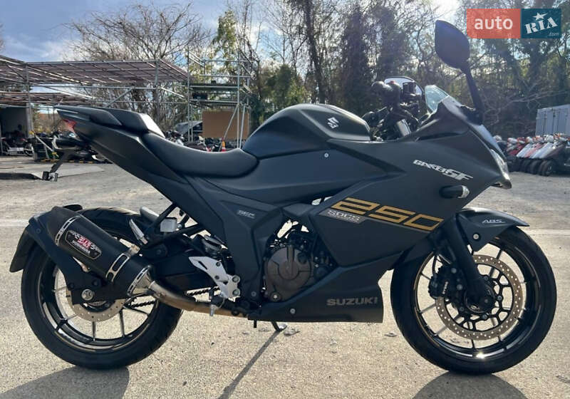 Спортбайк Suzuki GSX 250R 2022 в 