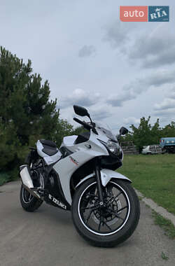 Міні спорт Suzuki GSX 250R 2018 в Полтаві