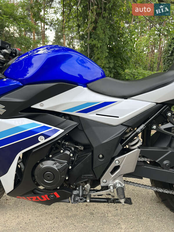 Спортбайк Suzuki GSX 250R 2017 в Киеве