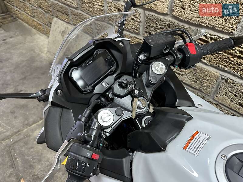 Спортбайк Suzuki GSX 250R 2023 в Одессе