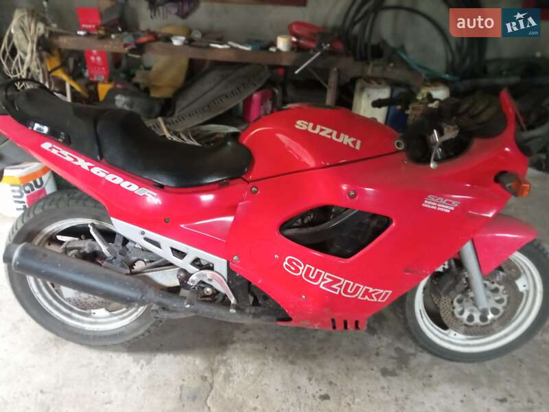 Спортбайк Suzuki GSX 600F 1991 в 