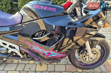 Мотоциклы Suzuki GSX 600F 1994 в 