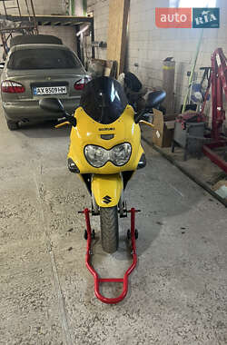 Мотоцикл Спорт-туризм Suzuki GSX 600F 2000 в 