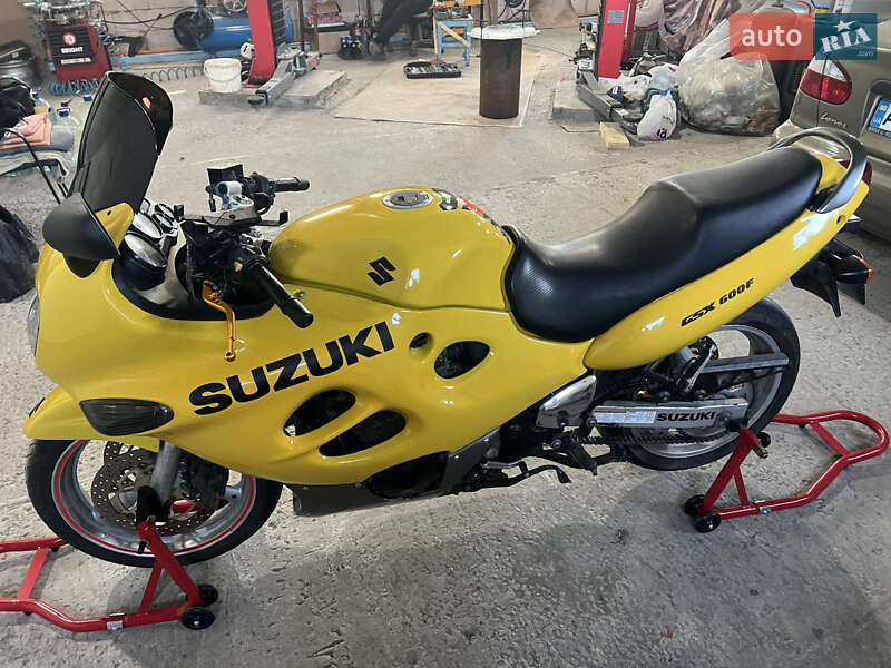 Мотоцикл Спорт-туризм Suzuki GSX 600F 2000 в Харкові