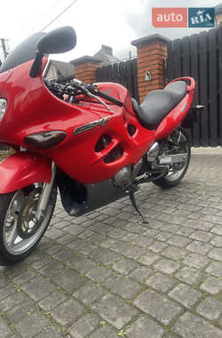 Мотоцикл Спорт-туризм Suzuki GSX 600F 1999 в 