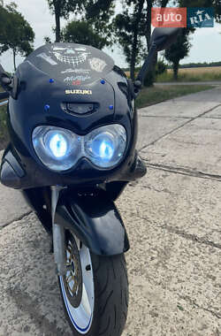 Мотоцикл Спорт-туризм Suzuki GSX 600F 2000 в 