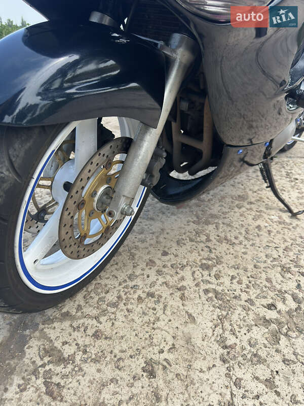 Мотоцикл Спорт-туризм Suzuki GSX 600F 2000 в Васильковке