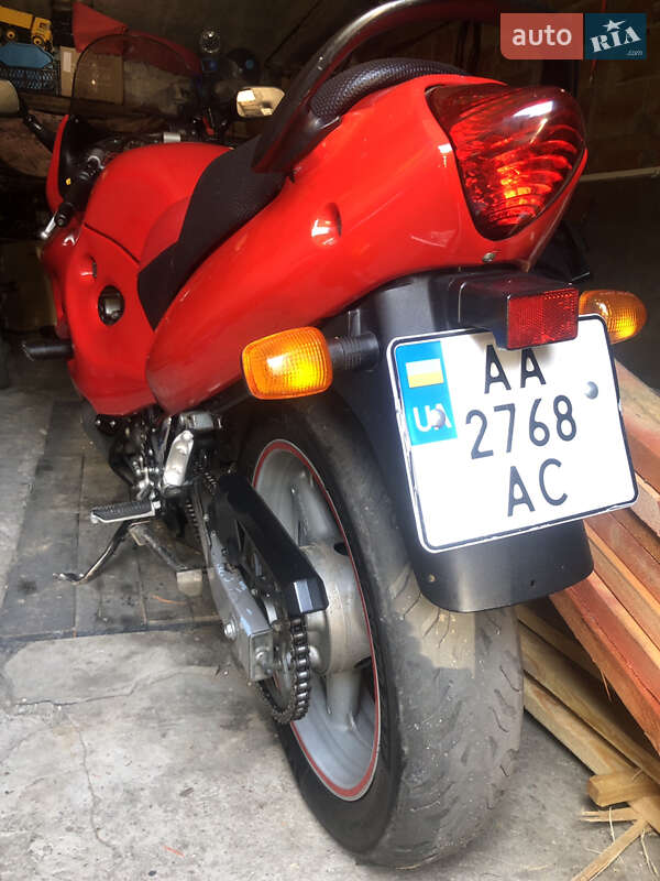 Мокик Suzuki GSX 600F 2001 в 