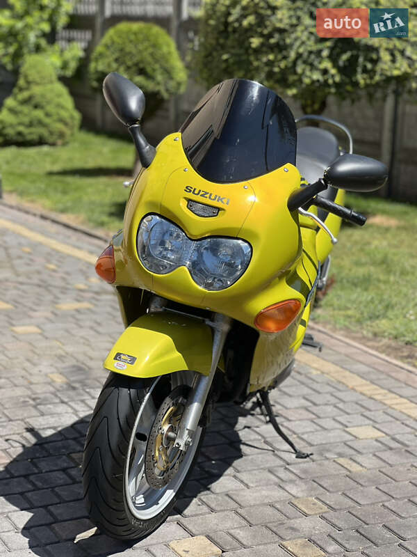 Мотоцикл Спорт-туризм Suzuki GSX 600F 1999 в Буске