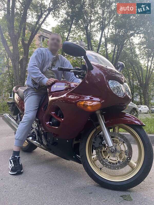 Suzuki GSX 600F 2000