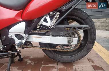 Мотоцикл Спорт-туризм Suzuki GSX-750 2002 в 