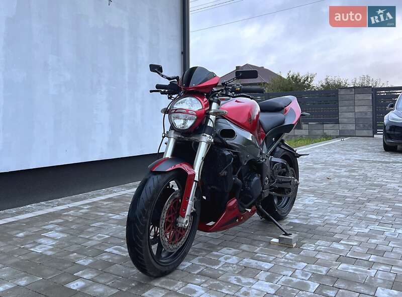 Suzuki GSX-750 2003
