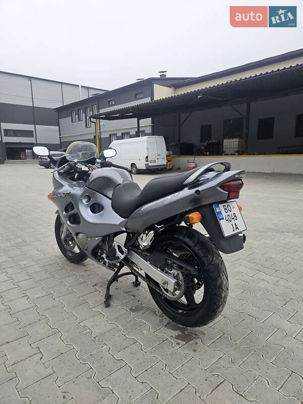 Мотоцикл Спорт-туризм Suzuki GSX 750F Katana 2005 в Тернополе