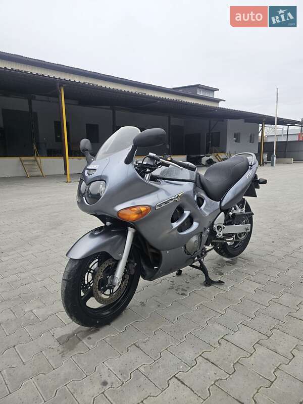 Мотоцикл Спорт-туризм Suzuki GSX 750F Katana 2005 в Тернополе