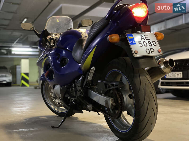 Мотоцикл Спорт-туризм Suzuki GSX 750F Katana 2000 в Києві