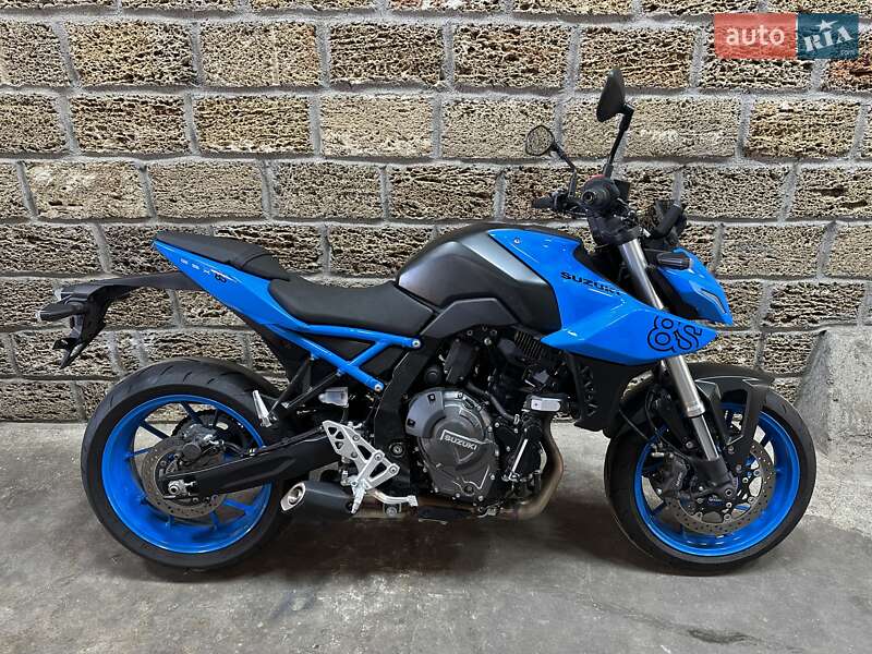 Suzuki GSX 8S 2024 Suzuki GSX 8S 2024
