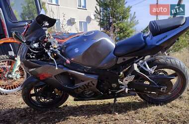 Спортбайк Suzuki GSX-R 1000 2002 в Городке