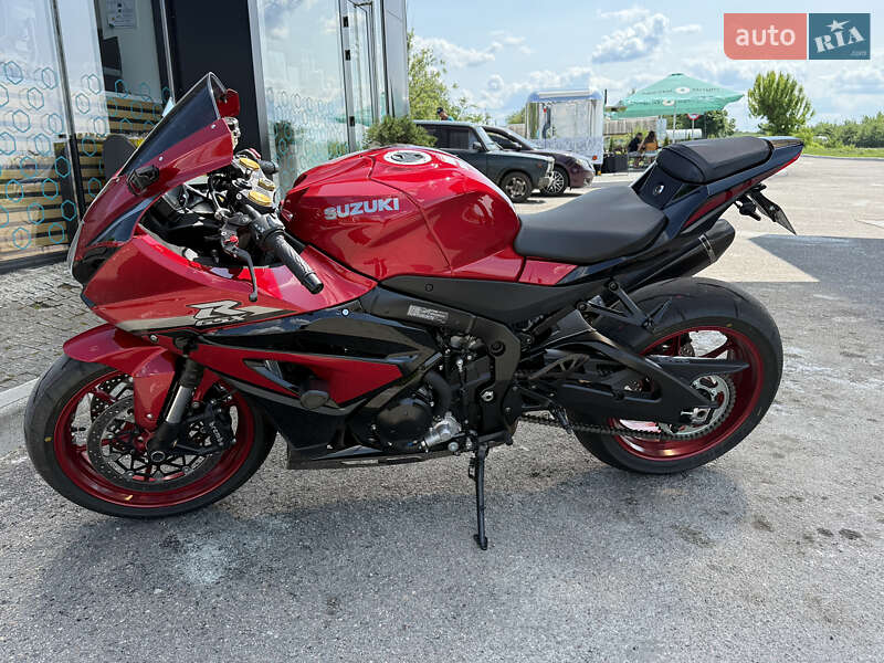 Спортбайк Suzuki GSX-R 1000 2025 в Днепре