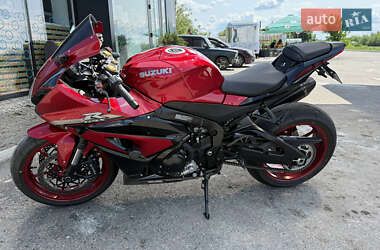 Спортбайк Suzuki GSX-R 1000 2025 в 