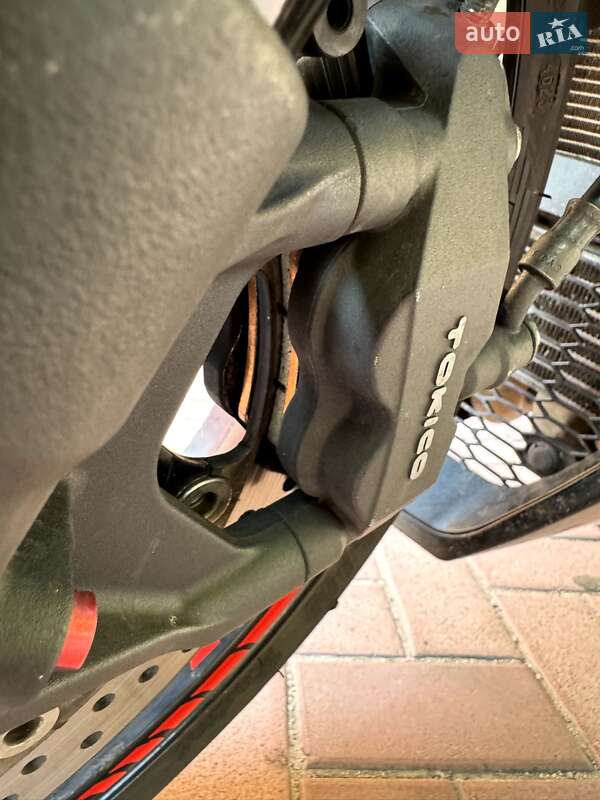 Спортбайк Suzuki GSX-R 1000 2006 в Кропивницком