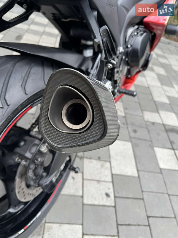 Спортбайк Suzuki GSX-R 1000 2015 в Дніпрі