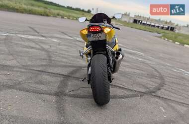 Спортбайк Suzuki GSX-R 1000 2008 в 