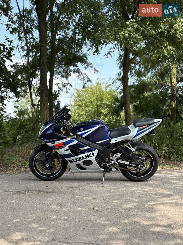 Спортбайк Suzuki GSX-R 1000 2004 в Киеве