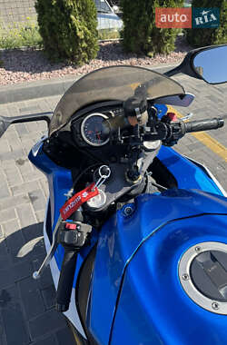 Спортбайк Suzuki GSX-R 1000 2014 в 