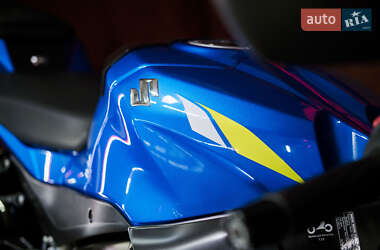 Спортбайк Suzuki GSX-R 1000 2018 в 