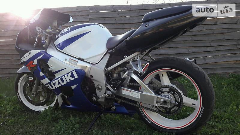 Спортбайк Suzuki GSX-R 1100 2002 в Талалаевке