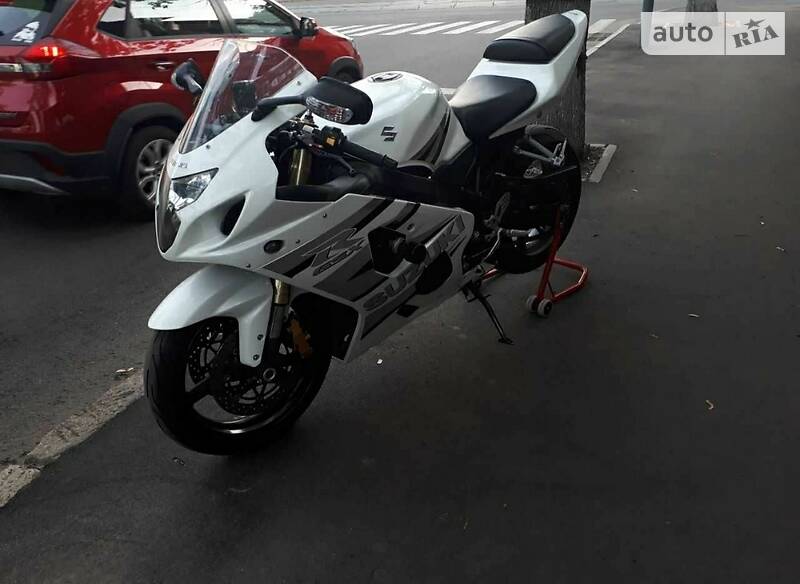 Спортбайк Suzuki GSX-R 1100 2005 в Харкові