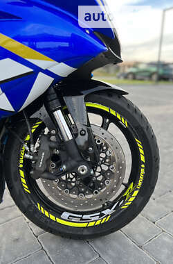 Спортбайк Suzuki GSX-R 600 2007 в 