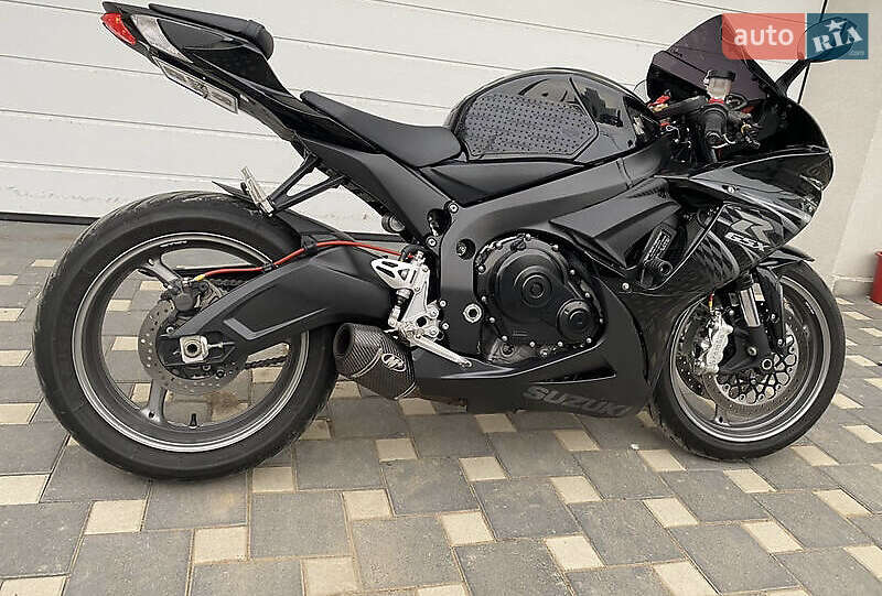 Спортбайк Suzuki GSX-R 600 2014 в Киеве