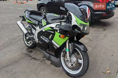 Спортбайк Suzuki GSX-R 600 1998 в Киеве