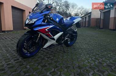 Спортбайк Suzuki GSX-R 600 2008 в Нововолинську