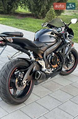 Мотоцикл Багатоцільовий (All-round) Suzuki GSX-R 600 2007 в 