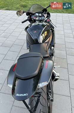 Мотоцикл Багатоцільовий (All-round) Suzuki GSX-R 600 2007 в 
