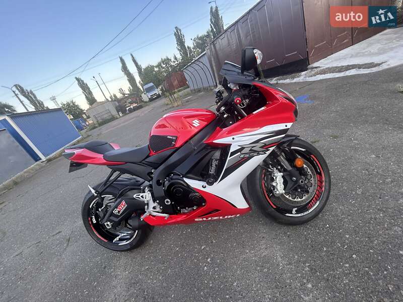 Спортбайк Suzuki GSX-R 600 2012 в Киеве