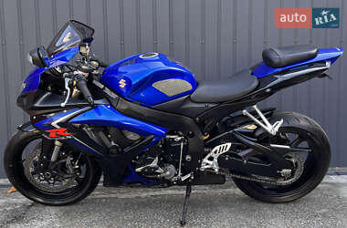 Спортбайк Suzuki GSX-R 600 2014 в 