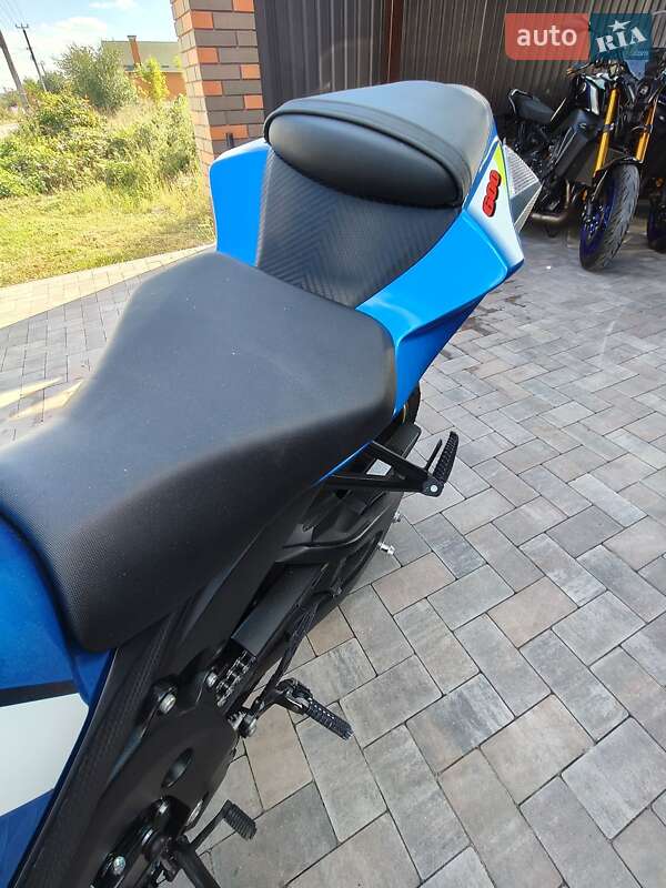 Спортбайк Suzuki GSX-R 600 2018 в Белогородке