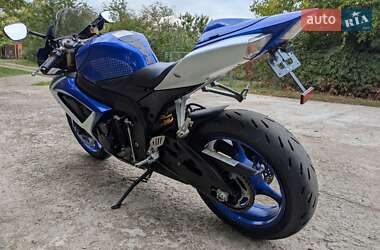 Спортбайк Suzuki GSX-R 600 2007 в 