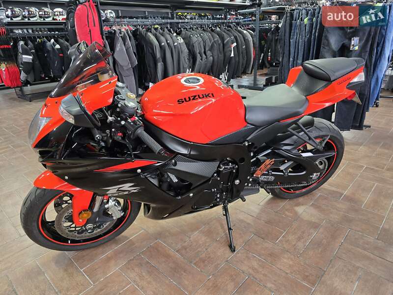 Спортбайк Suzuki GSX-R 600 2021 в Днепре
